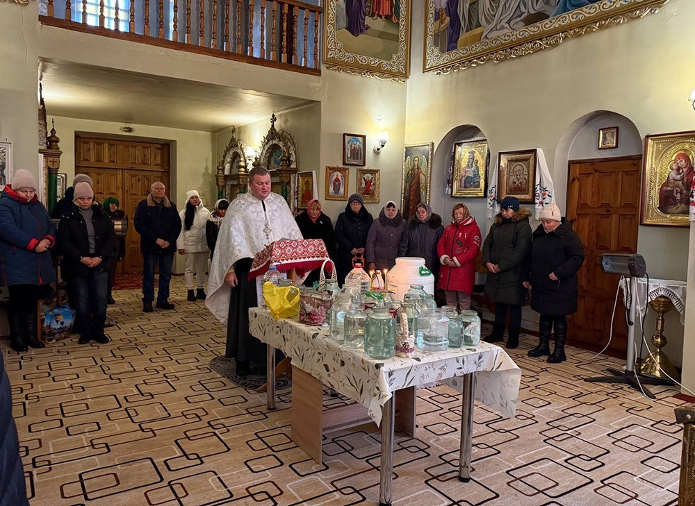 Освячення води в Буртах