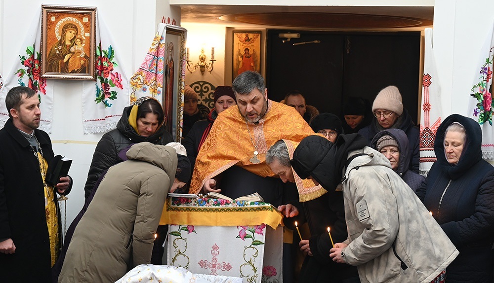 Пішов у вічність як справжній Лицар Світла - у Мирівці попрощалися із воїном Олександром Пендюром