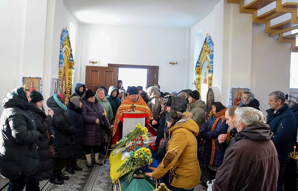 У Ставах провели в останню путь воїна Олега Тищенка - 13