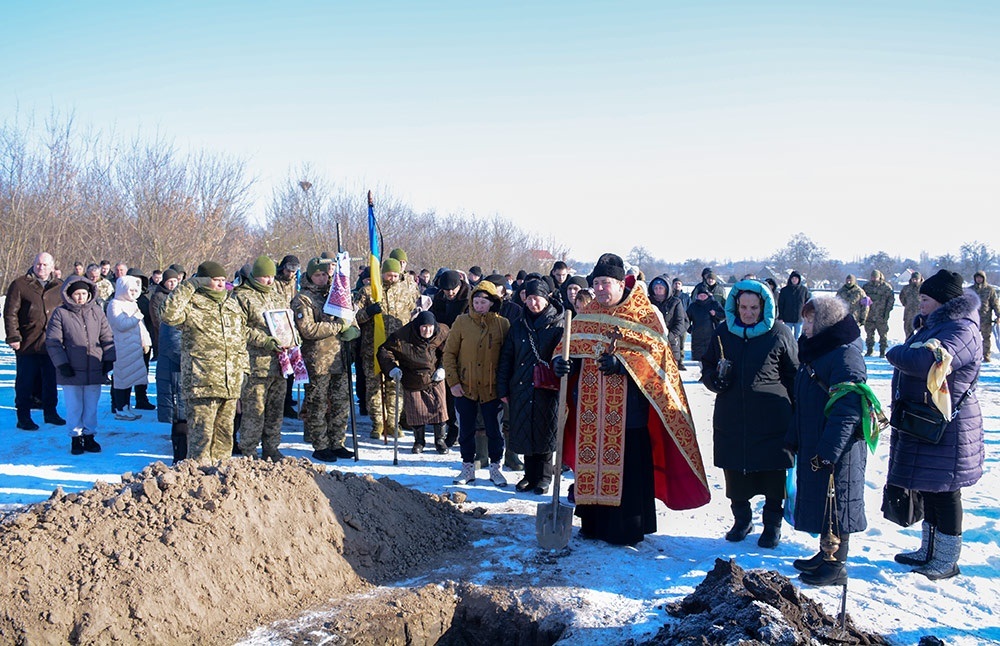У Ставах провели в останню путь воїна Олега Тищенка - 30