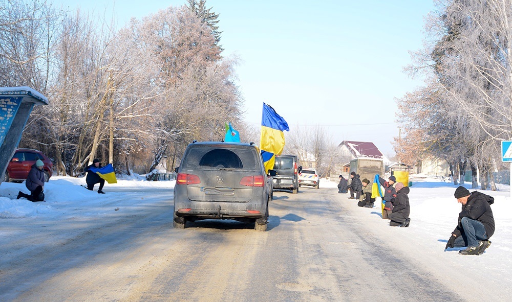 Горохуватка зустрічає воїна Івана Курбета