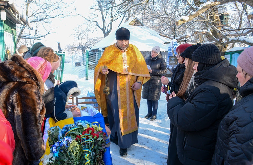 У Горохуватці провели в останню путь воїна Івана Курбета - 4
