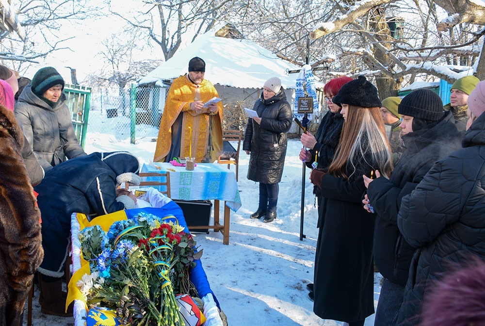 У Горохуватці провели в останню путь воїна Івана Курбета - 5