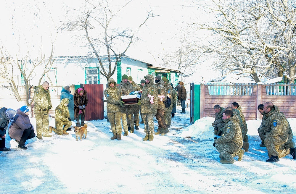 У Горохуватці провели в останню путь воїна Івана Курбета - 7