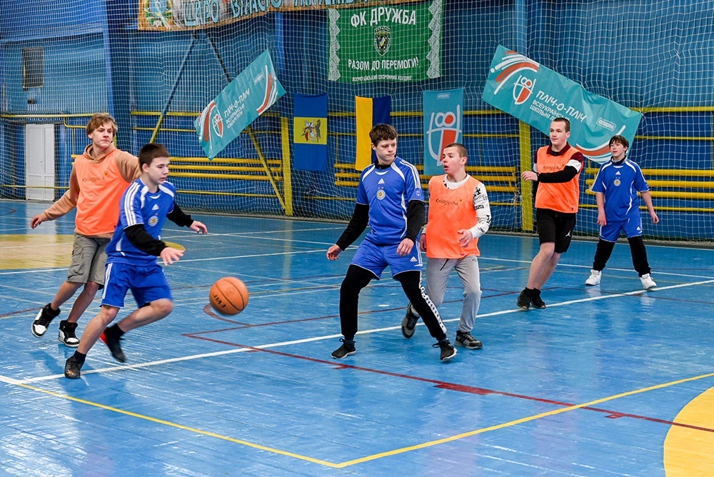 Змагання із баскетболу серед унів середніх класів у Кагарлику 2026