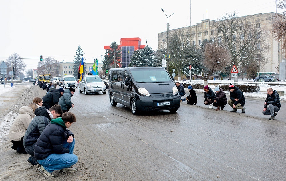 Був вірний присязі до останнього подиху - у Буртах провели в останню путь Олександра Бузніцького