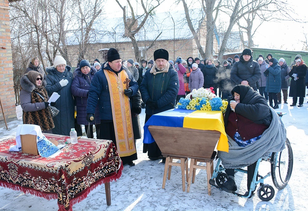 У Шубівці провели в останню путь воїна Віталія Юхименка - 5