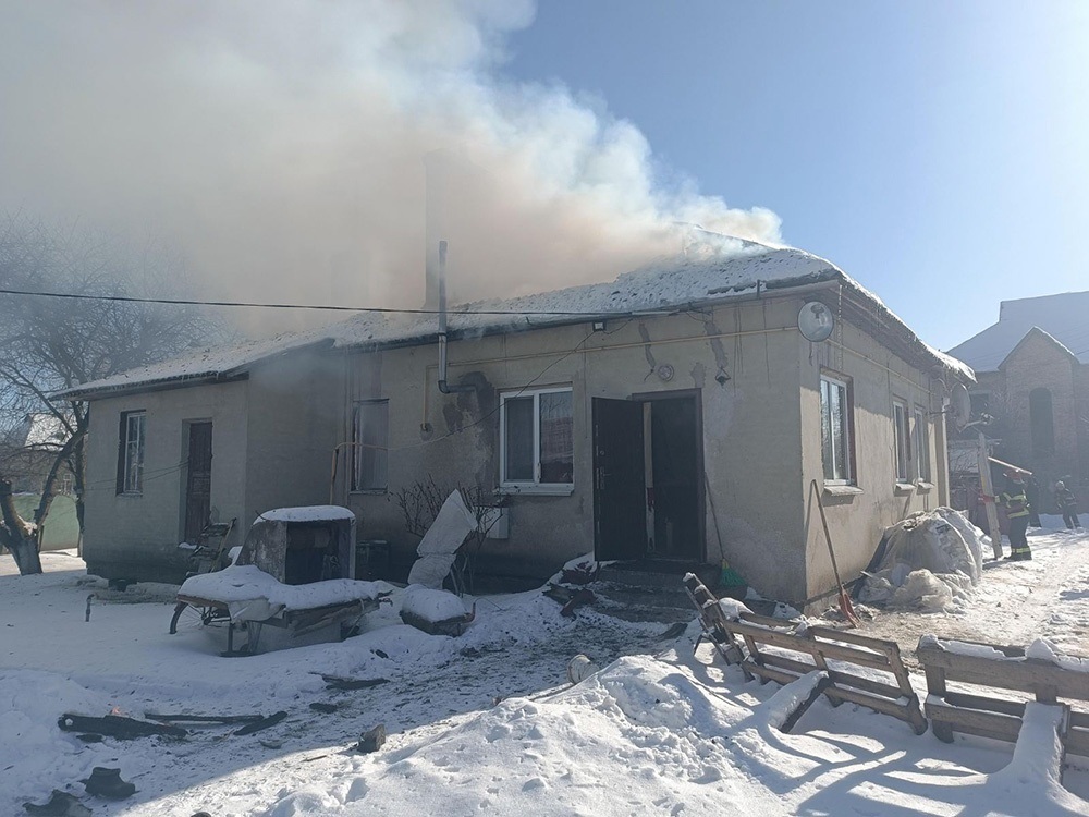 Пожежа в селі Антонівка на Кагарличчині - 3