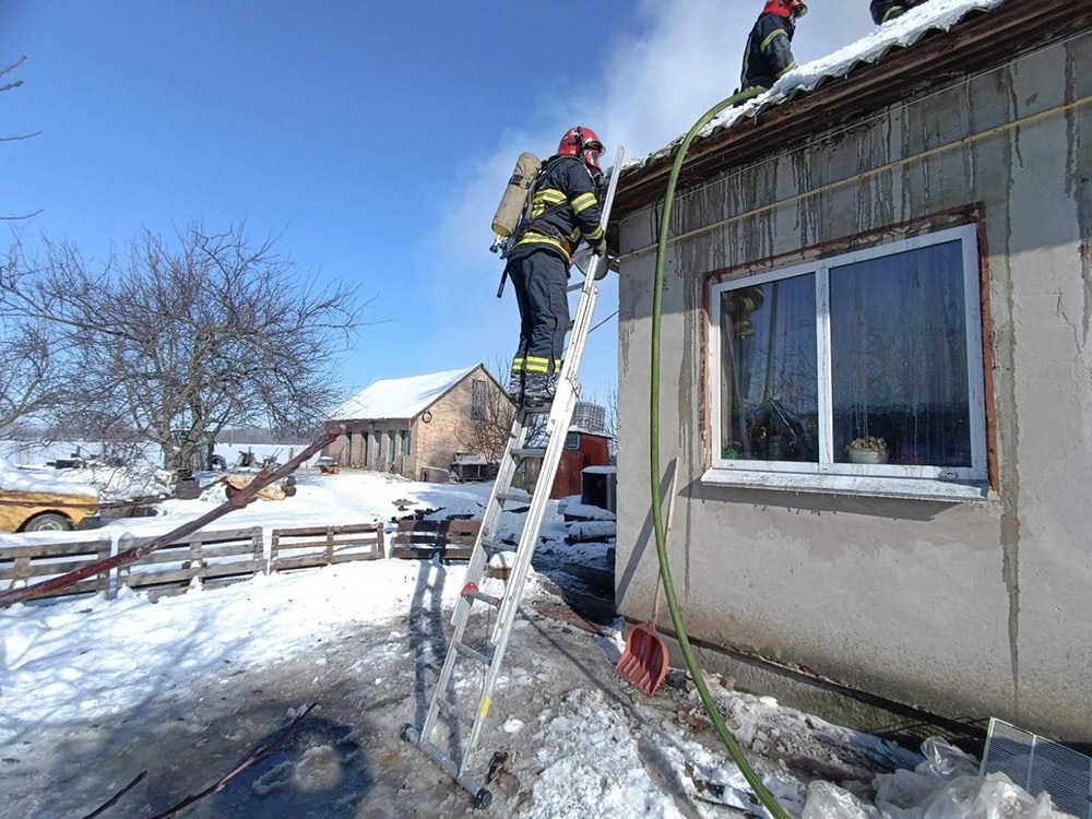 Пожежа в селі Антонівка на Кагарличчині - 2