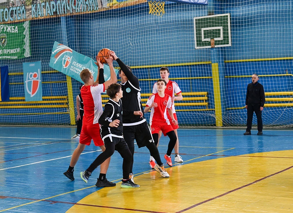 Фрагмент районного етапу змагань із баскетболу сезону 2025/2026 в Кагарлику - 2