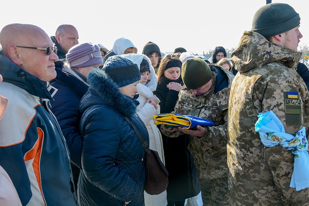 У Кагарлику провели в останню путь воїна Володимира Дєговцева - 19