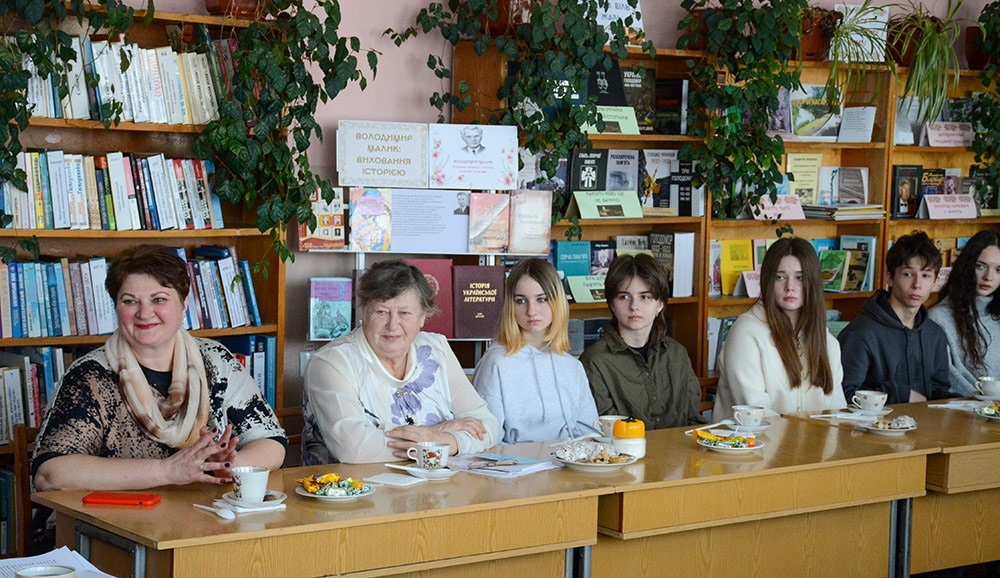 Зустріч із поетом Віктором Заїкою в бібліотеці в Кагарлику - 2