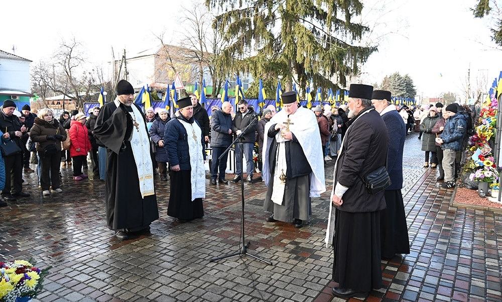 Молеьбень за Україну і за полеглих воїнів в Кагарлику