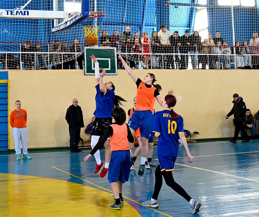 Районний етап змагань "Пліч-о-пліч" із баскетболу в Кагарлику серед дівчат - 5