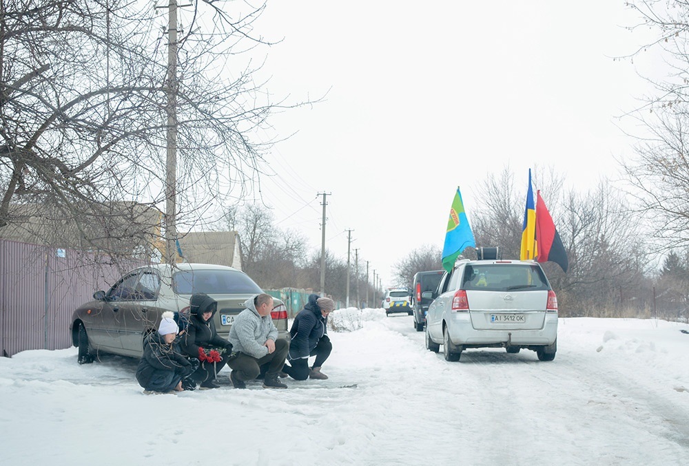 У Слободі провели в останню путь воїна Юрія Іщенка - 9