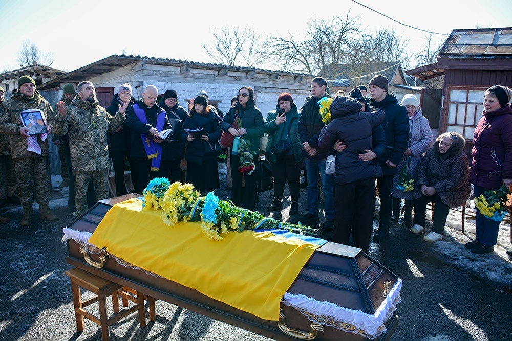 У Кагарлику провели в останню путь воїна Андрія Ящука - 2