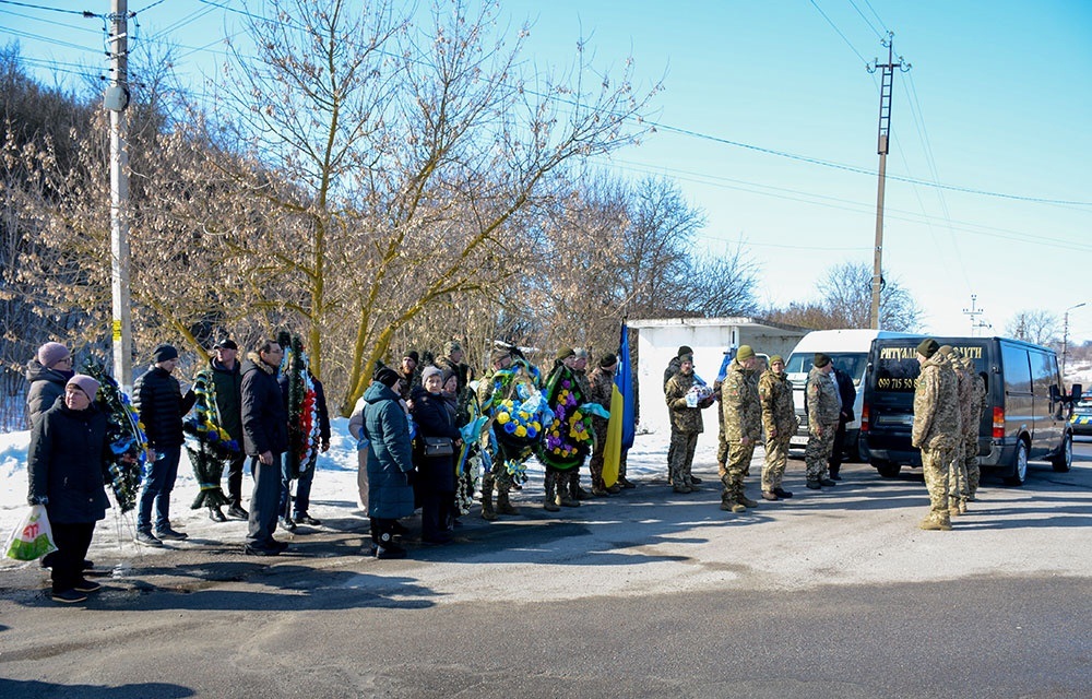 У Кагарлику провели в останню путь воїна Андрія Ящука - 15