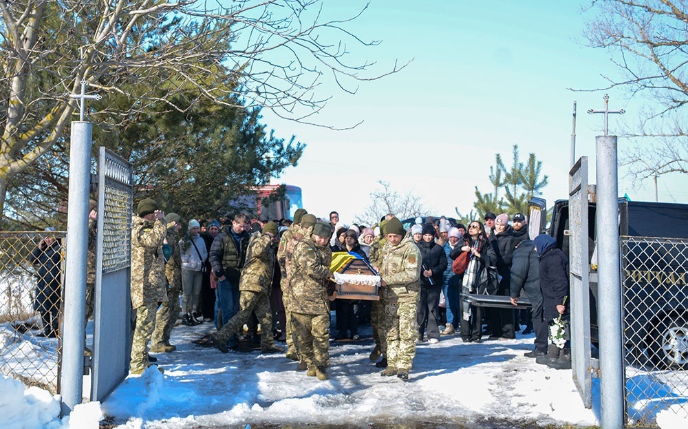 У Кагарлику провели в останню путь воїна Андрія Ящука - 16