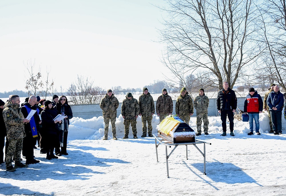 У Кагарлику провели в останню путь воїна Андрія Ящука - 20