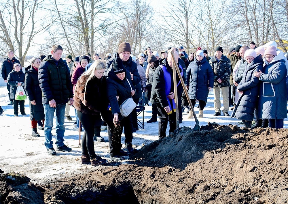 У Кагарлику провели в останню путь воїна Андрія Ящука - 28