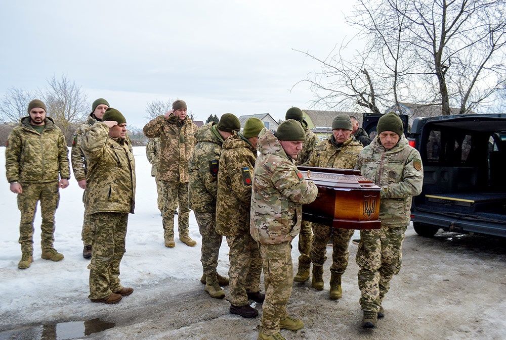 Кагарлик прощається із воїном Назаром Жирним - 4