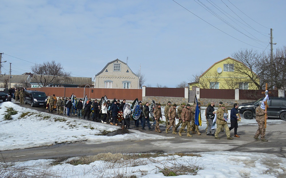 У Кагарлику провели в останню путь воїна Назара Жирного - 9