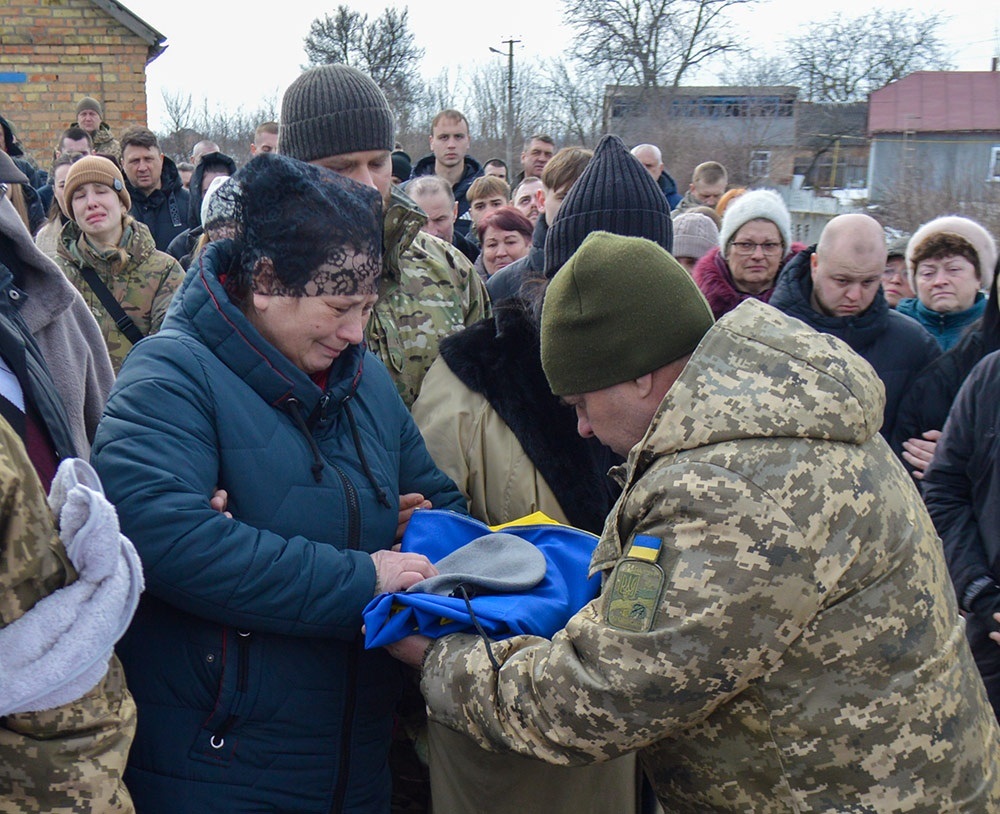 У Кагарлику провели в останню путь воїна Назара Жирного - 17