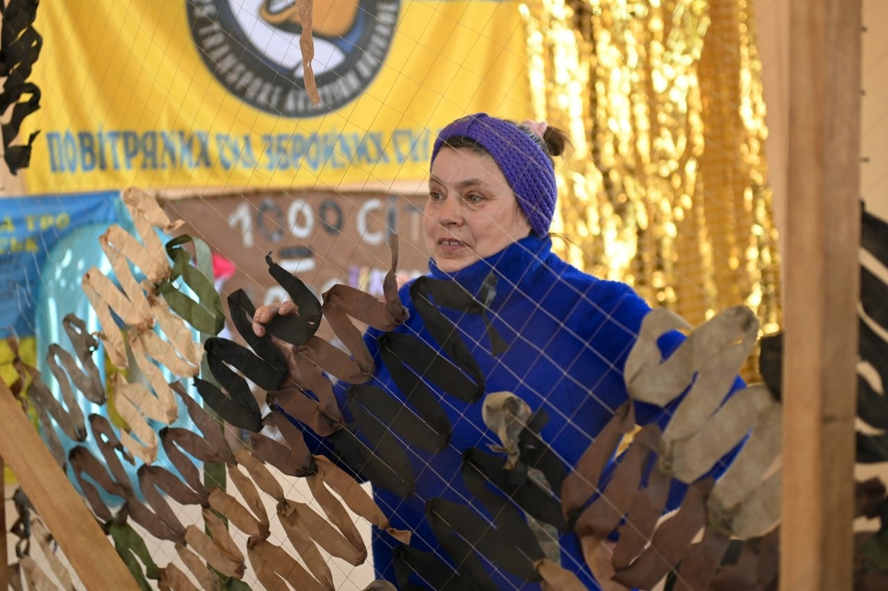 Тисячна маскувальна сітка від волонтерів Шубівки, Ліщинки й Тернівки