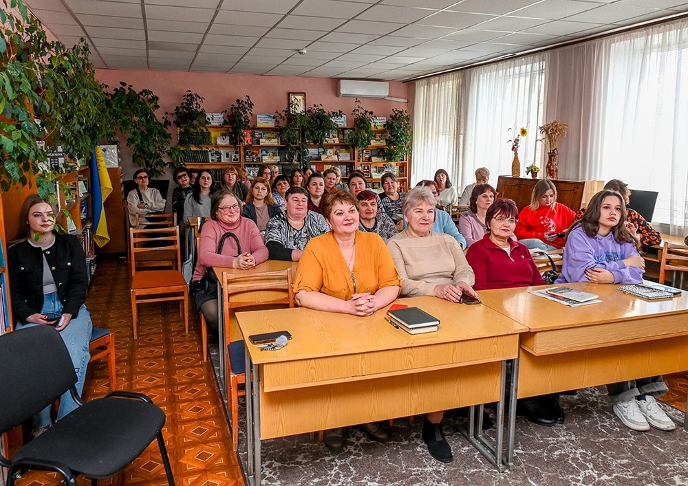 Під час творчої зустрічі із Русланом Горовим в Центральній бібліотеці в Кагарлику