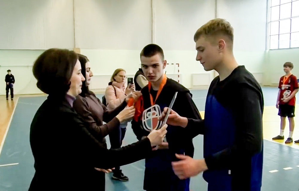 Моменти нагородження  команди Кагарлицького ліцею №1 в Миронівці