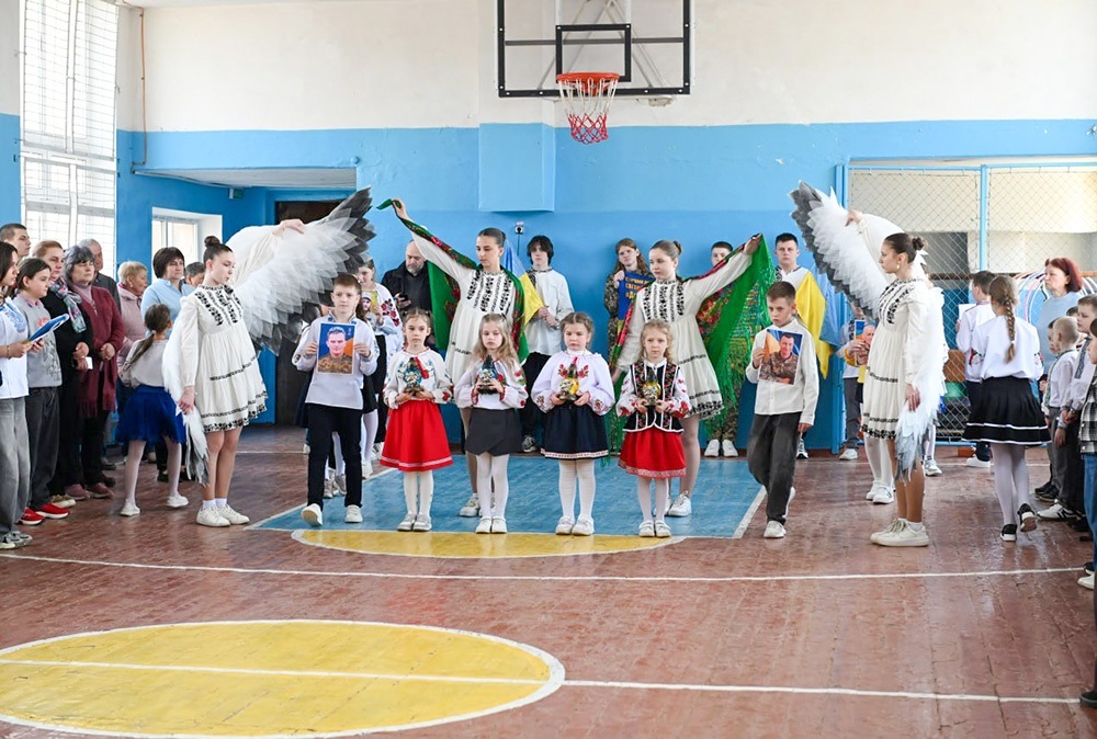 Вшанування пам'яті загиблих випускників-захисників у Кагарлицькому ліцеї №2 - 7