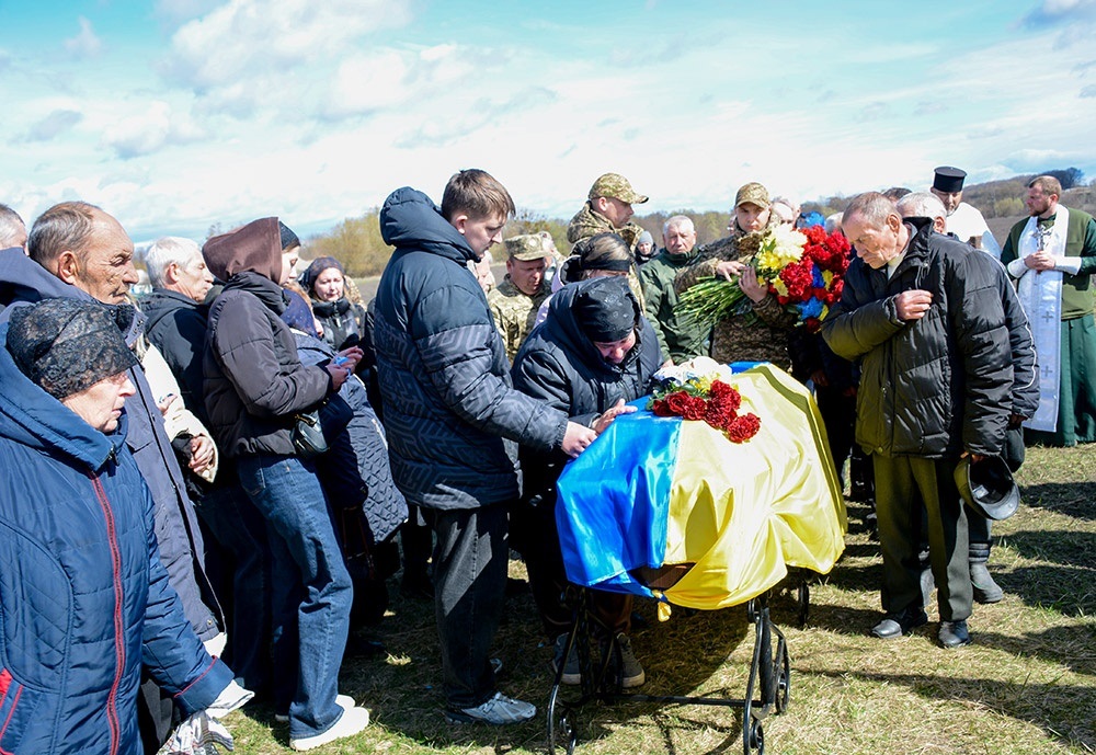 У Мирівці провели в останню путь воїна Олексія Шевченка - 22