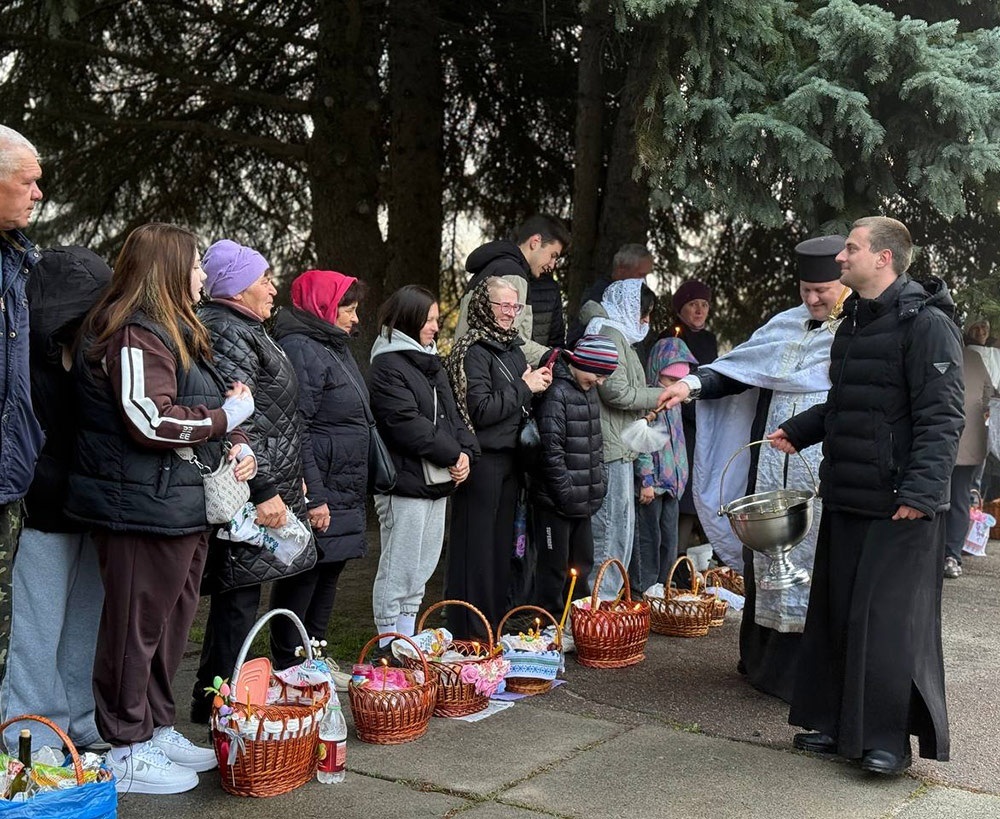 Великдень на Кагарличчині та Ржищівщині у 2026 році: молебні і освячення кошиків. Фото та відеоогляд