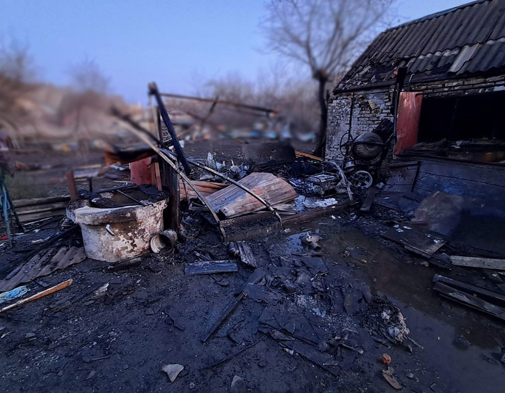 Наслідки падіння уламків ворожого безпілотника на Кагарличчині