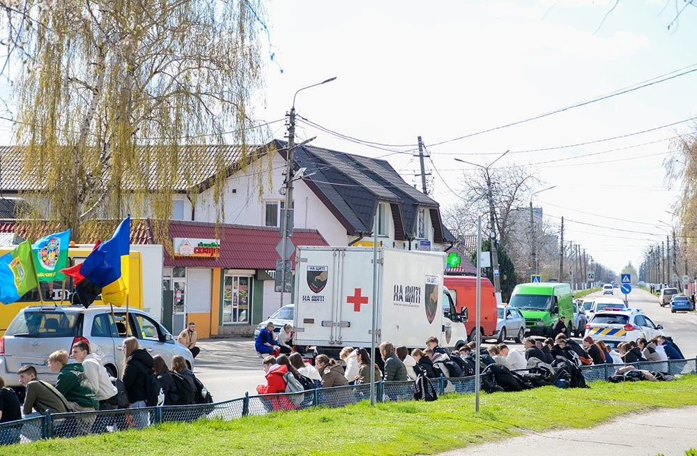 Кагарлик зустрічає воїна Олексія Богданця