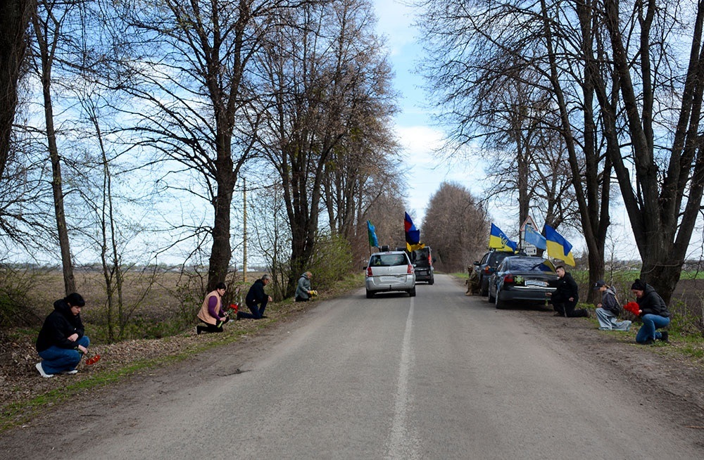 Новосілки зустрічають воїна Олексія Богданця