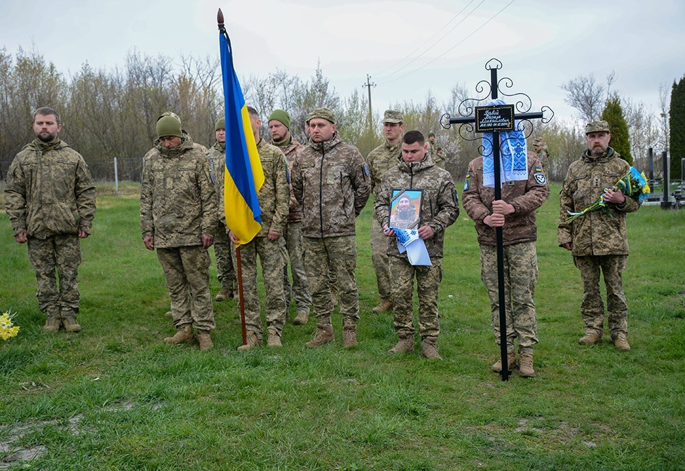 В Демівщині провели в останню путь воїна Василя Бабія - 6