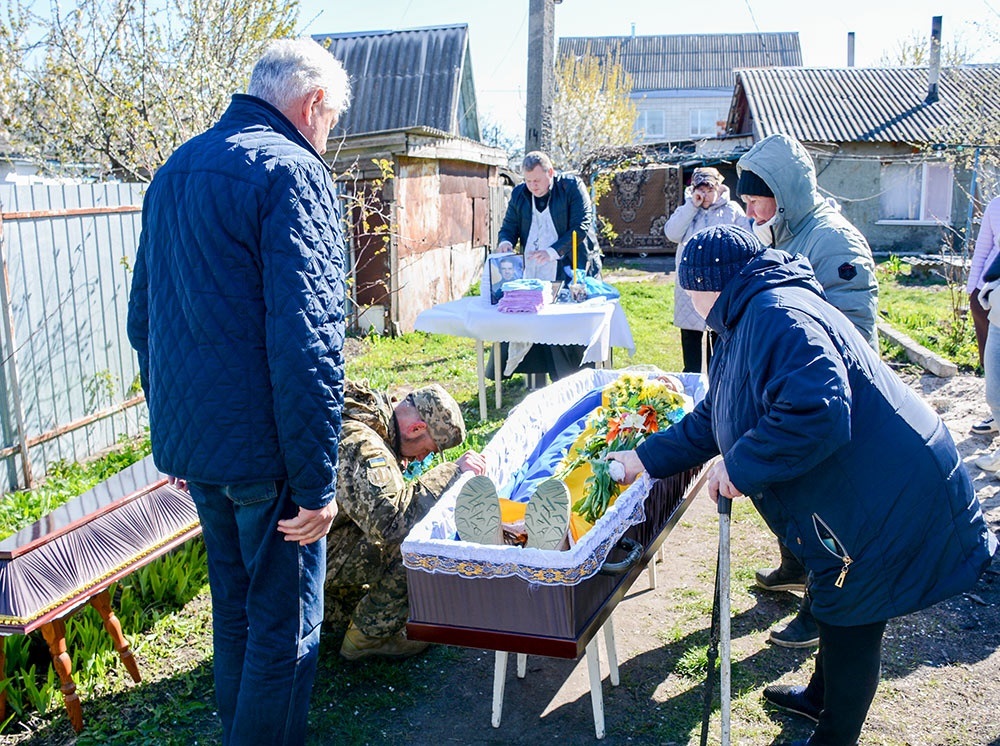 У Кагарлику провели в останню путь воїна Олександра Сізова