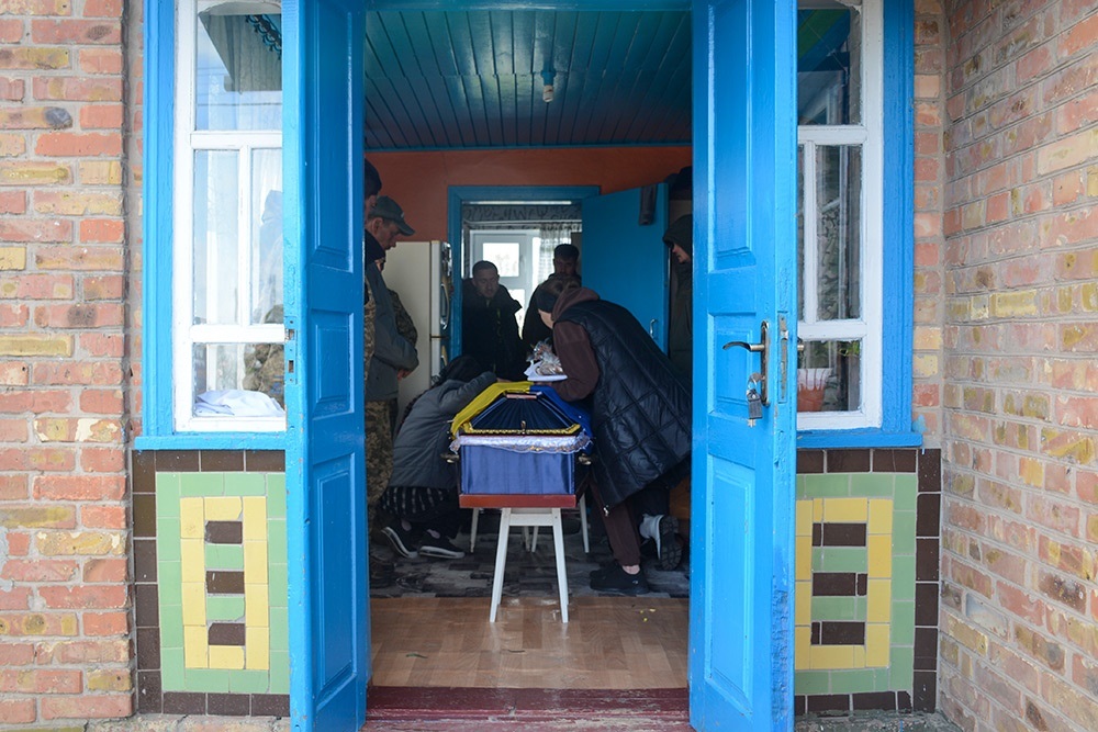 У Слободі провели в останню путь воїна Миколу Малахова - 12