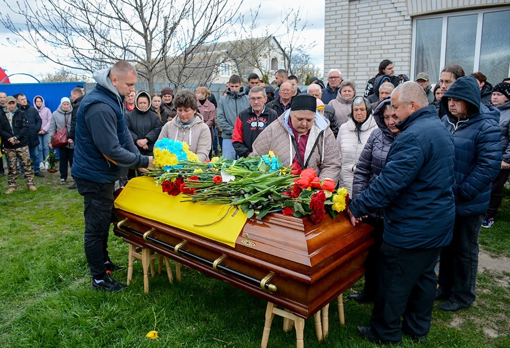 У Переселенні провели в останню путь воїна Вадима Юрченка - 5