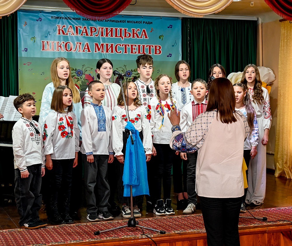 Вокальний ансамбль « Первоцвіт»
