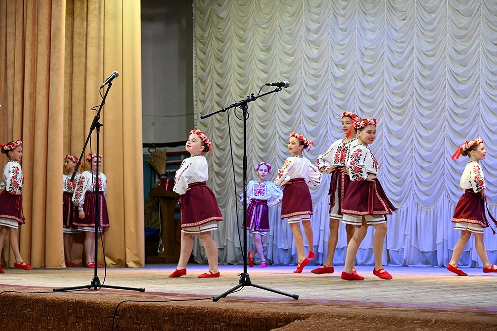 Виступ вихованців Кагарлицького центру дитячої та юнацької творчості на благодійному концерті