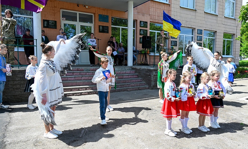 Відкриття меморіальних дошок загиблим воїнам-випускникам в Кагарлицькому ліцеї №2 - 10