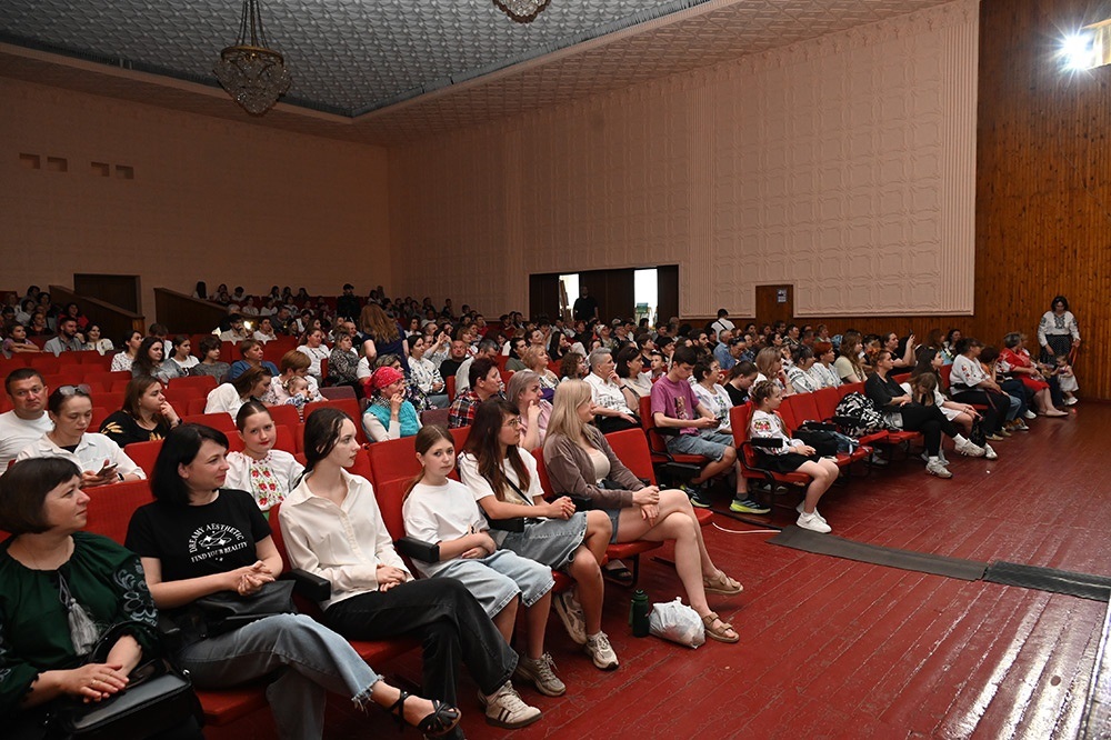 «Серце, вишите любов’ю»: у Кагарлику відбувся звітний концерт школи мистецтв