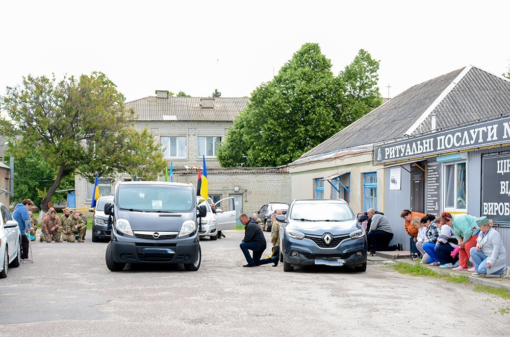 Кагарлик прощається із воїном Олександром Мірошником