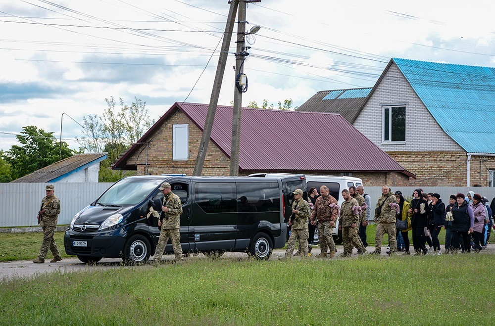 У Переселенні провели в останню путь воїна Олександра Мірошника - 14