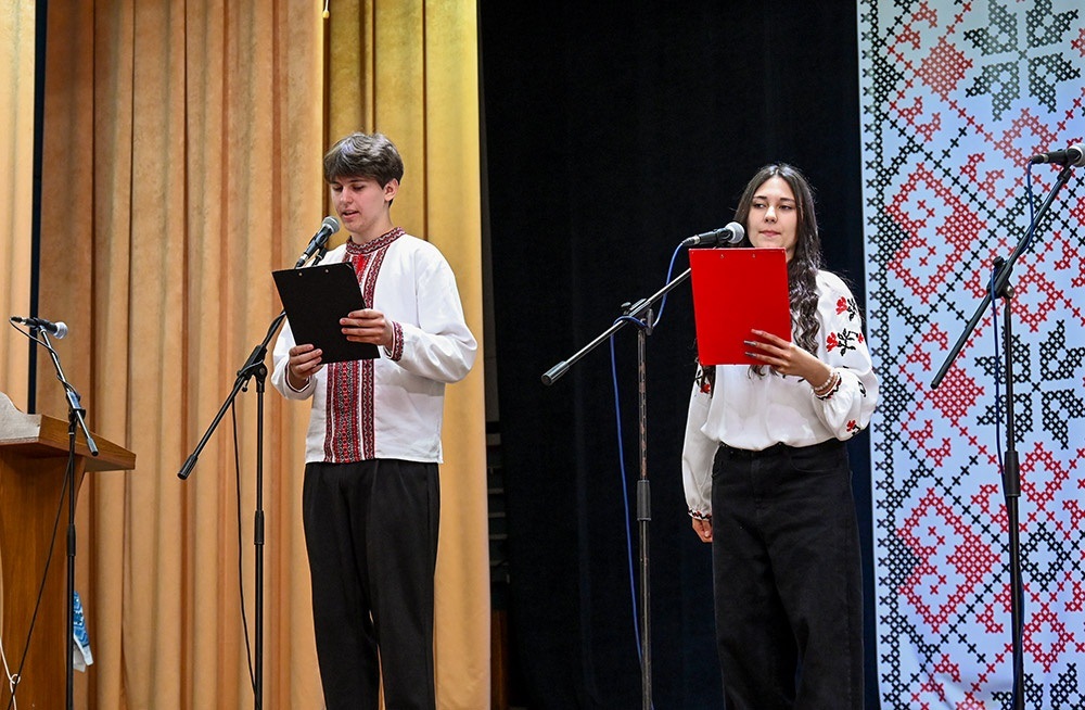 Церемонія нагородження обдарованих дітей Кагарличчини - переможців конкурсів та олімпіад -  2