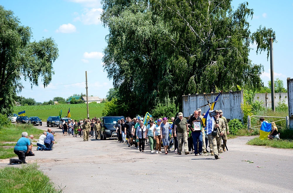 У Кадомці провели в останню путь воїна Сергія Кононенка - 24