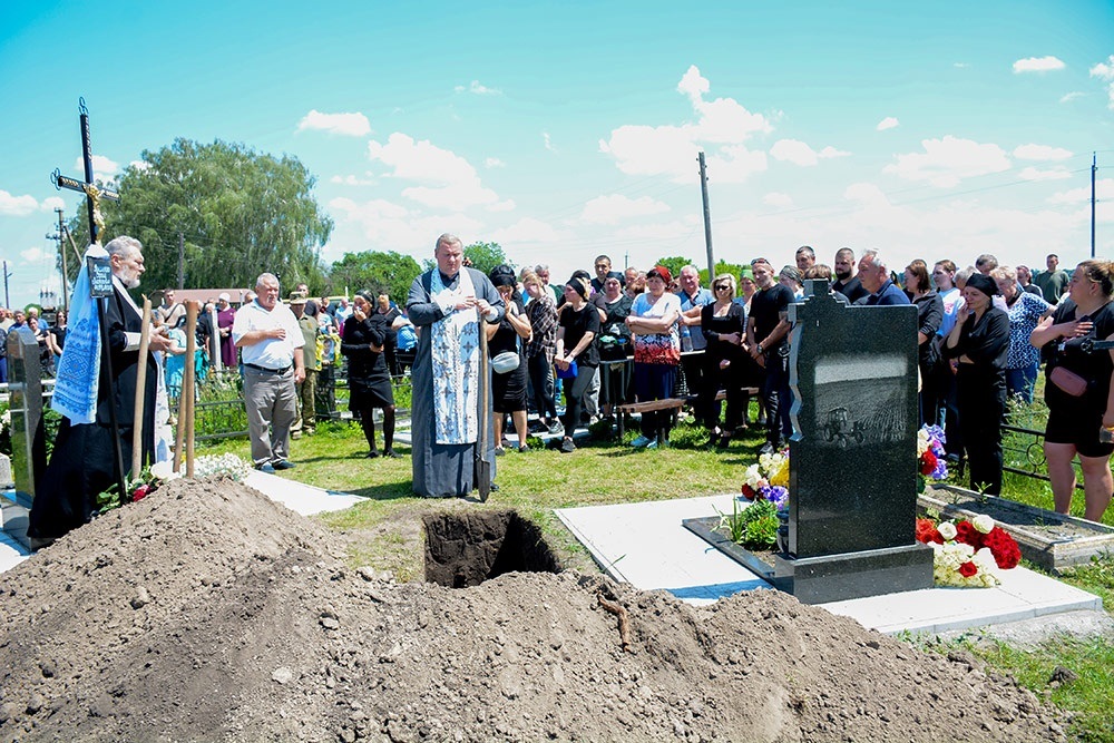 У Кадомці провели в останню путь воїна Сергія Кононенка - 34