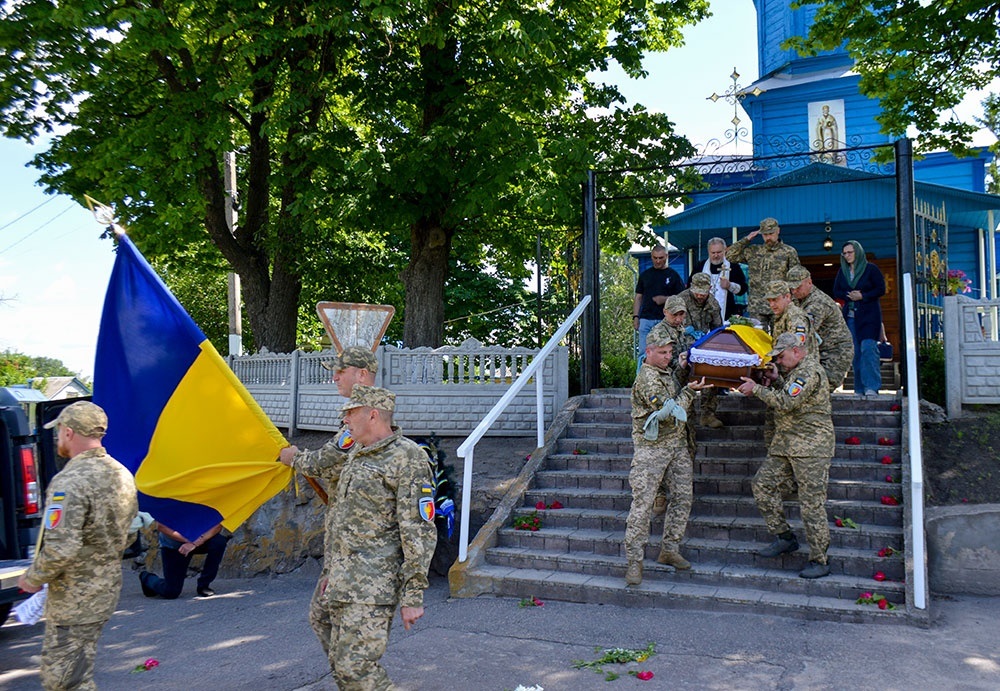 Кадомка прощається із воїном Миколою Коробенком - 2